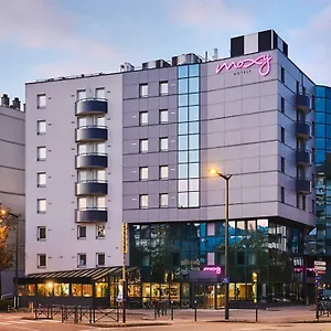 Hotel Moxy, Annecy