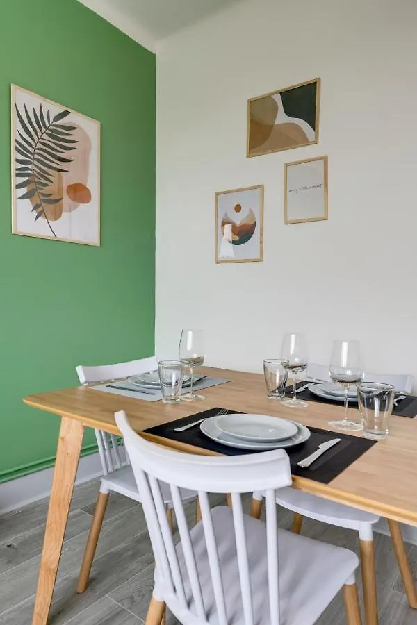 Le Parmelan - Beautiful T2 With Balcony For Up To 4 People Apartment Annecy 0*,